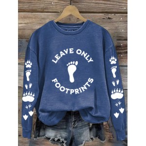 Women's Leave Only Footprints Print Casual Sweatshirt