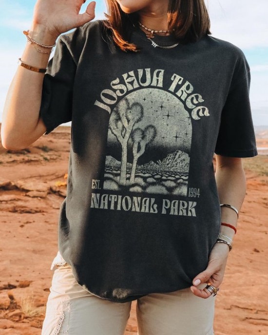 Joshua Tree National Park Retro Comfortable T-shirt