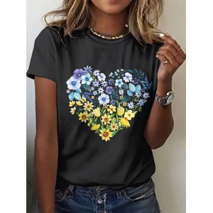 Floral Heart Ukraine Proud Ukrainian Pray For Ukraine  No War Ukraine Art Pattern T Shirt